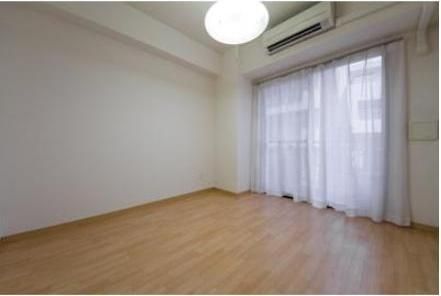 �y���ԁE���r���O�z�@����