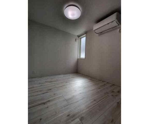 �y���Ӂz�@�t�@�~���[�}�[�g��Z���ړX �k��3���B 190m