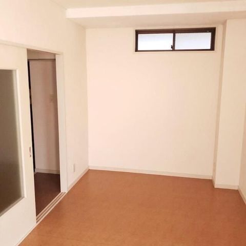 �y���̑��ݔ��z�@