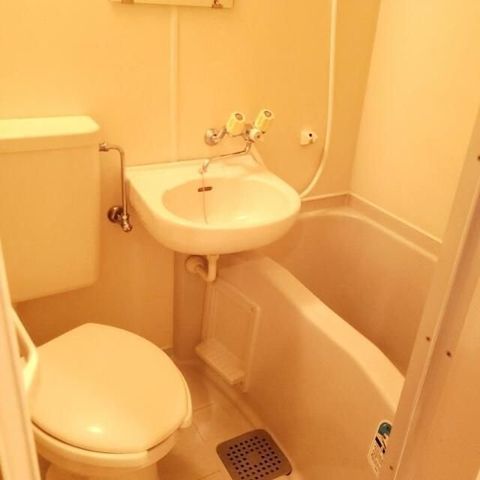 �y�g�C���z�@