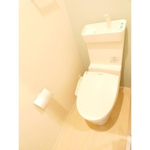 �y�g�C���z�@