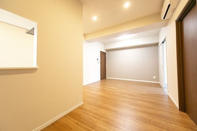 �y���̑������E�X�y�[�X�z�@