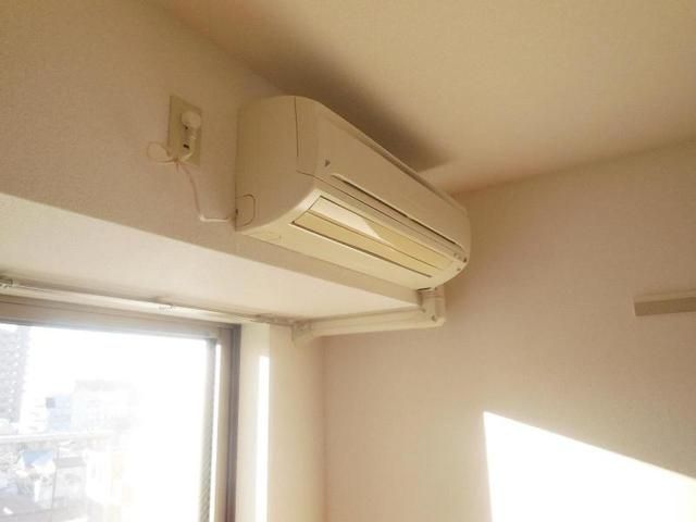 �y���̑��ݔ��z�@�G�A�R��