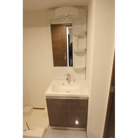 �y���̑������E�X�y�[�X�z�@