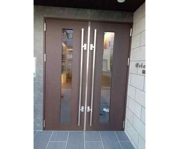 �y�G���g�����X�z�@