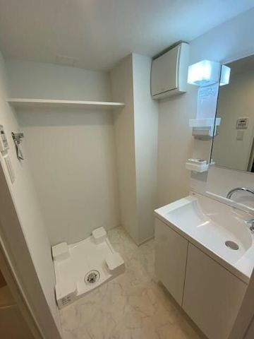 �y���̑��ݔ��z�@