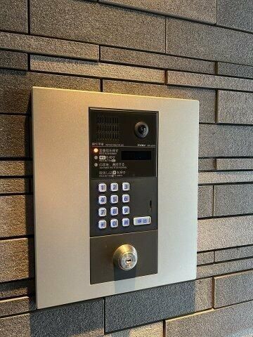 �y���̑��ݔ��z�@