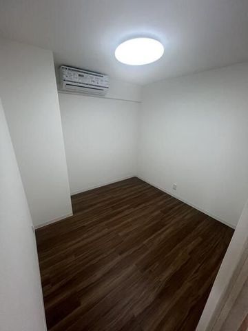 �y�o���R�j�[�z�@