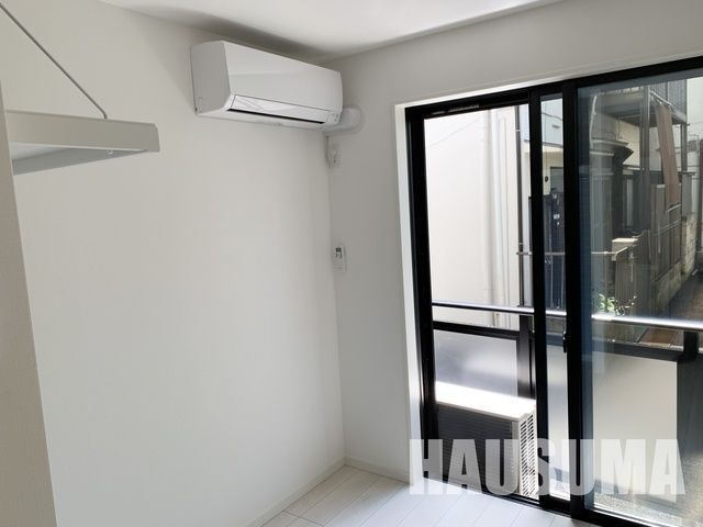 �y���ԁE���r���O�z�@����