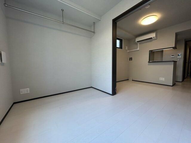 �y���ԁE���r���O�z�@