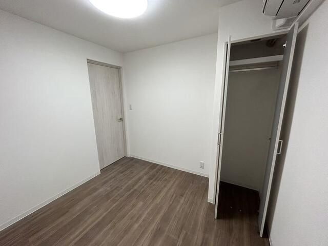 �y���ԁE���r���O�z�@