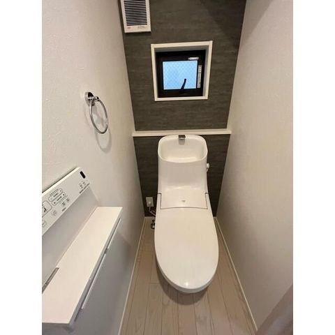 �y�g�C���z�@