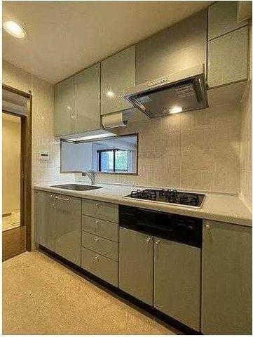 �y�L�b�`���z�@