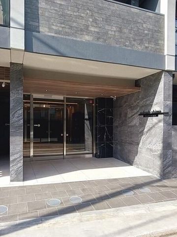 �y�G���g�����X�z�@