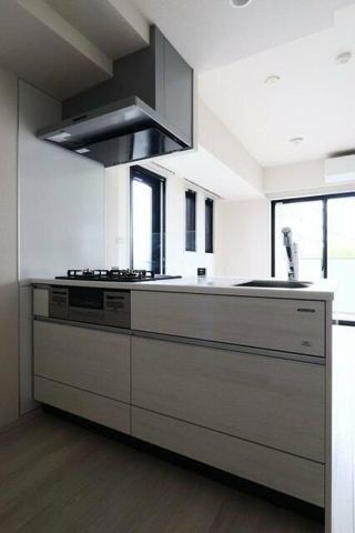 �y�L�b�`���z�@