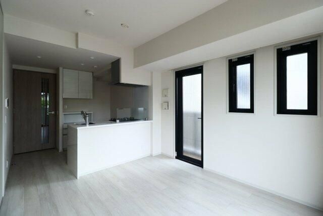 �y���̑������E�X�y�[�X�z�@