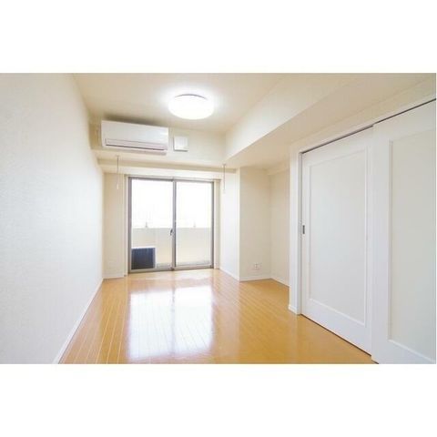 �y���̑������E�X�y�[�X�z�@