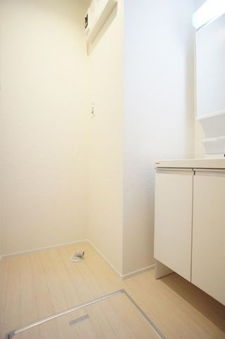 �y���ʏ��z�@�Ɨ����ʑ�