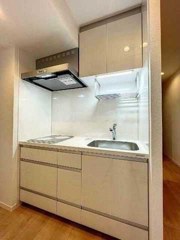 �y�L�b�`���z�@