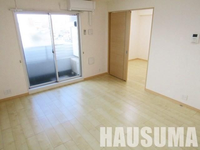 �y���ԁE���r���O�z�@����