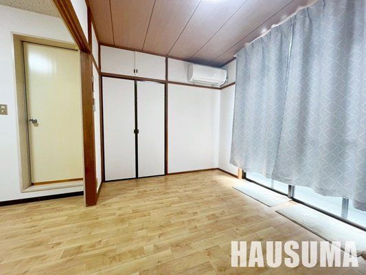 �y���̑������E�X�y�[�X�z�@���r���O/����