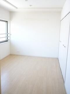 �y���̑������E�X�y�[�X�z�@