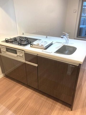 �y�L�b�`���z�@