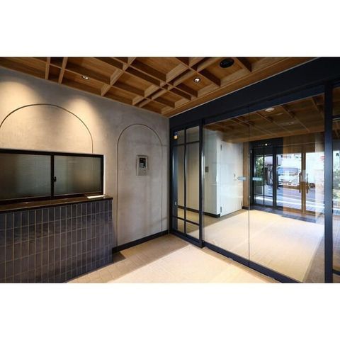 �y�G���g�����X�z�@