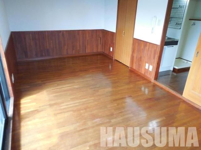 �y���ԁE���r���O�z�@����