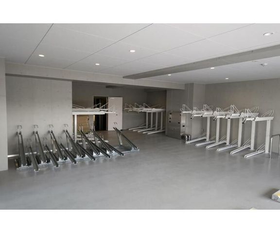 �y���ԏ�z�@