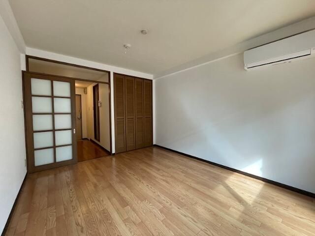 �y���̑������E�X�y�[�X�z�@