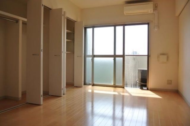 �y���ԁE���r���O�z�@����