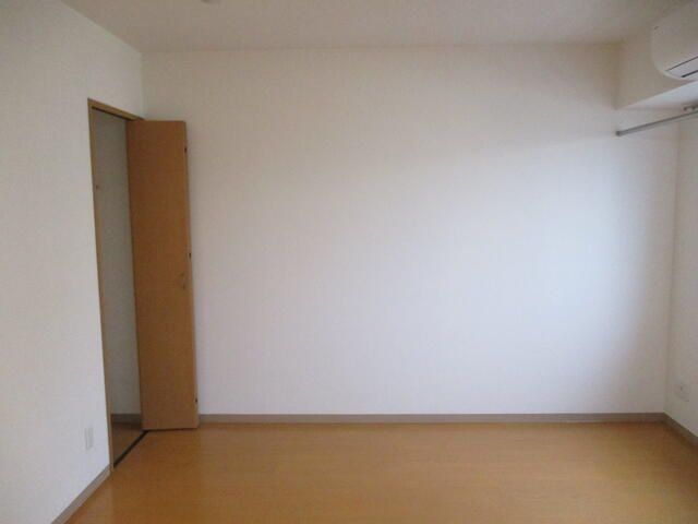 �y���̑������E�X�y�[�X�z�@