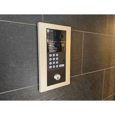 �y���̑��ݔ��z�@