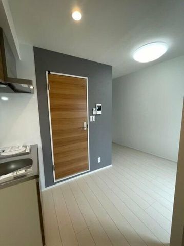 �y���ԁE���r���O�z�@