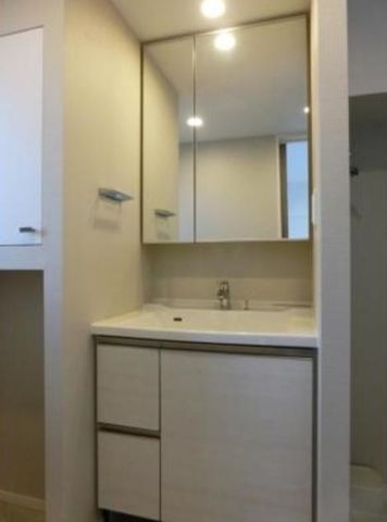 �y���ʏ��z�@