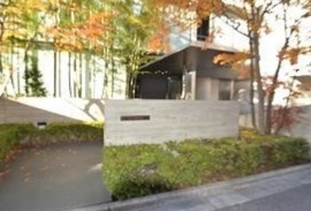 �y�G���g�����X�z�@�G���g�����X