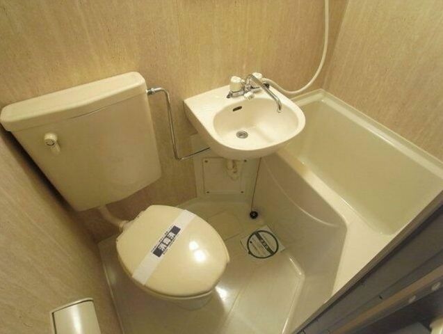 �y�o�X�z�@����