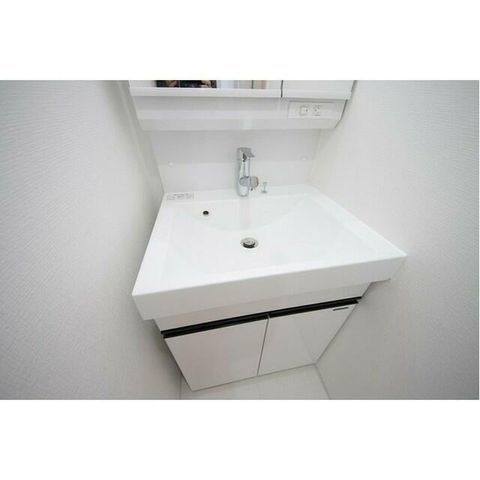 �y���ʏ��z�@