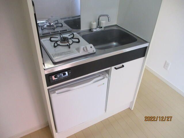 �y�L�b�`���z�@