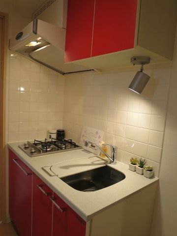 �y�L�b�`���z�@