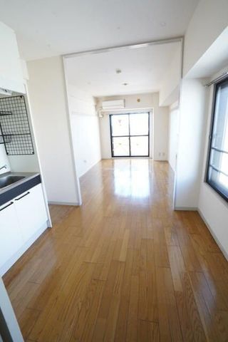 �y���̑������E�X�y�[�X�z�@