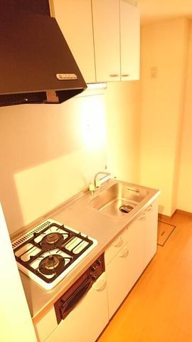 �y�L�b�`���z�@