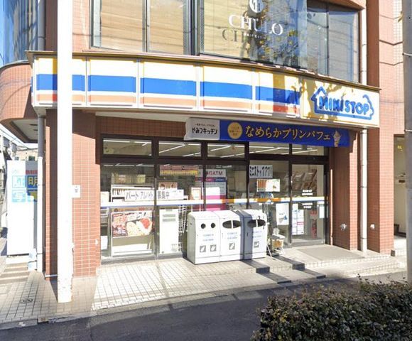 �y���Ӂz�@�~�j�X�g�b�v���{���w�O�X �k��4���B 250m