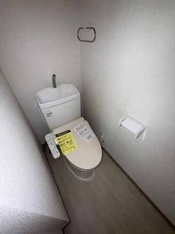 �y�g�C���z�@