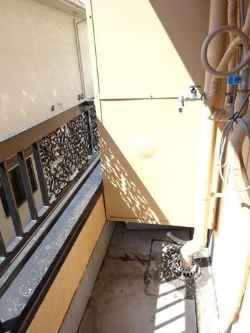 �y�o���R�j�[�z�@