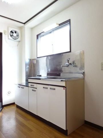 �y�L�b�`���z�@