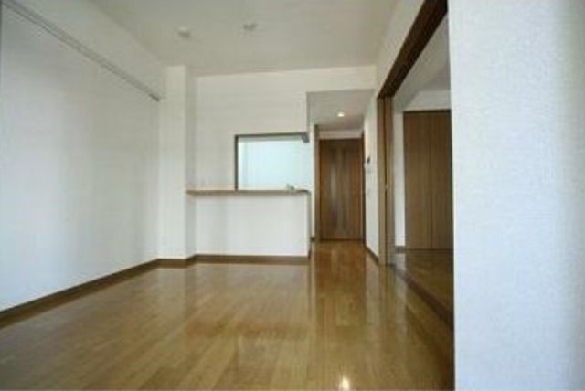 �y���̑��ݔ��z�@