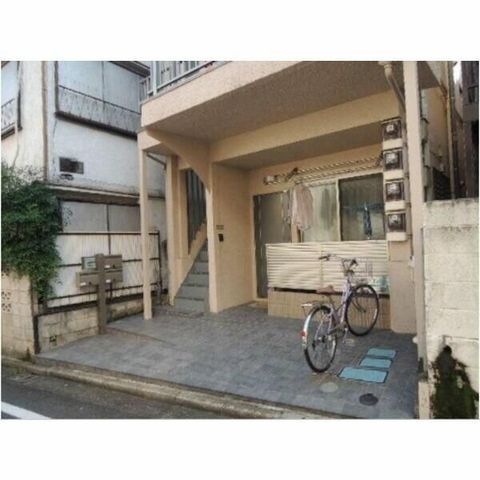 �y�G���g�����X�z�@