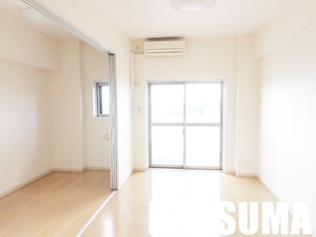 �y���ԁE���r���O�z�@����